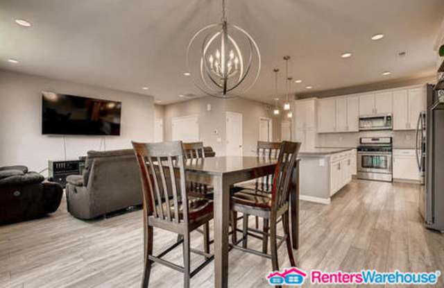 7871 Tejon Street Gallery 4