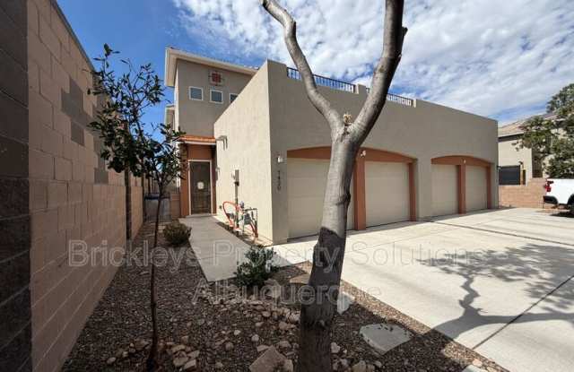 7420 Tangerine Court NE Gallery 2