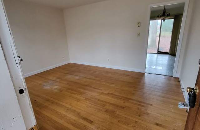 Well Maintained home in North Charlotte photos photos