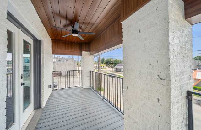 Air B&amp;B 1435 1/2 S Peoria Avenue UP TOWN Gallery 3