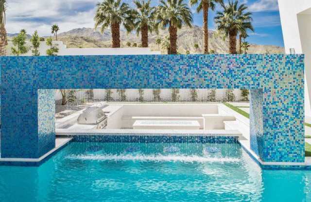 72751 Tamarisk Street Gallery 2