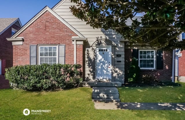 1025 Greenleaf Road - 1025 Greenleaf Road, Louisville, KY 40213