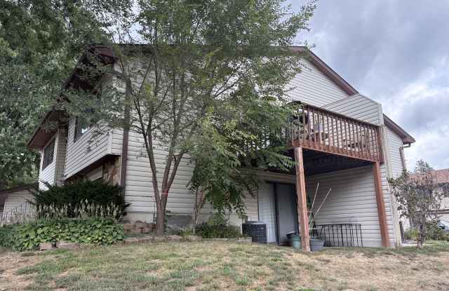 4794 Avon St Gallery 3
