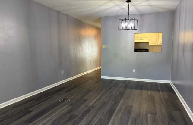 902 Tomahawk Ct. Gallery 1