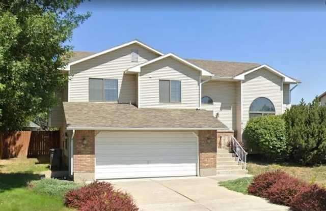 1915 E Alturas Cir Gallery 1