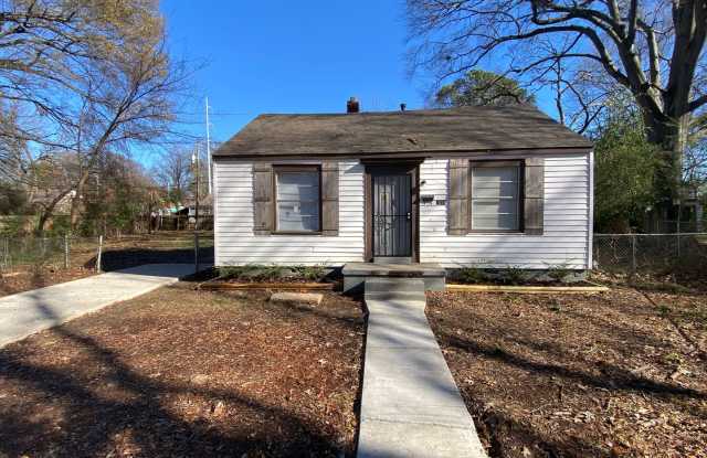 1018 McEvers Cir photos photos