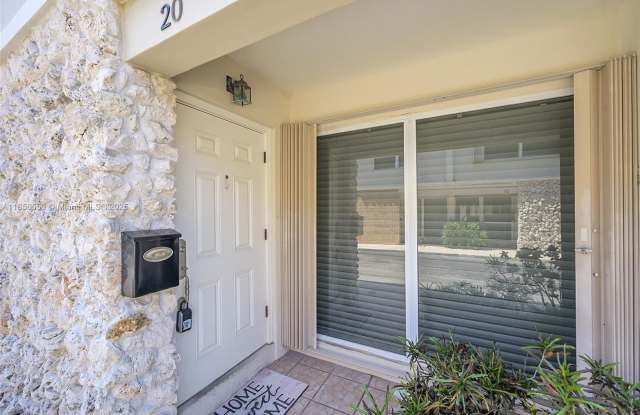 5555 N Ocean Blvd photos photos