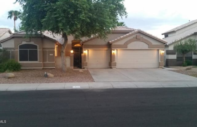 1875 E Pinto Drive - 1875 East Pinto Drive, Gilbert, AZ 85296