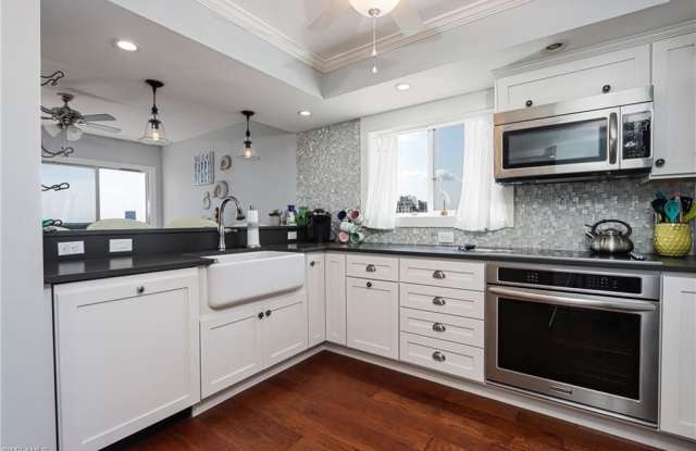 26000 Hickory Blvd lot: 701 Gallery 3