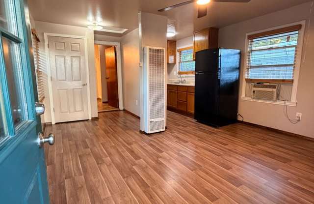 660 Maple Gallery 3