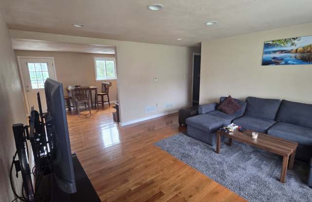 1797 Cedaridge Drive Gallery 2