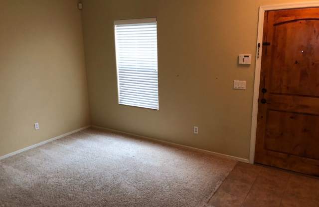 3633 W. Jacksonville Dr. Gallery 2