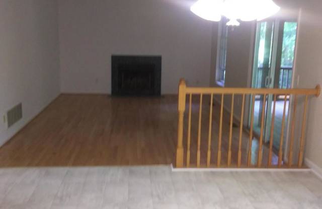 1841 KIMBERWICKE PLACE Gallery 4