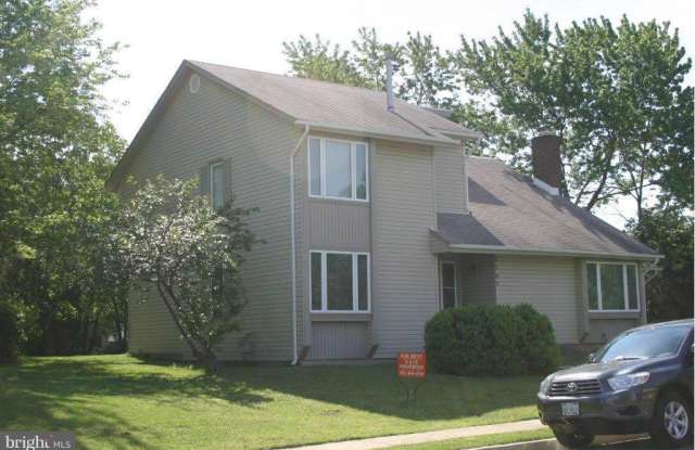 7703 BRANDON WAY Gallery 4