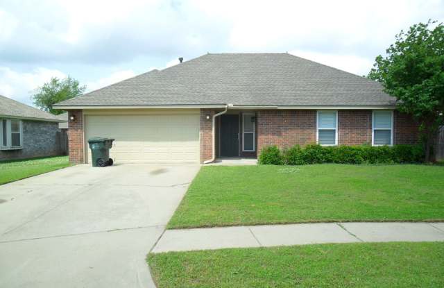Nice Home Big Yard photos photos