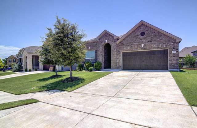 Move in ready 3 bedroom, 2 bathroom home! photos photos
