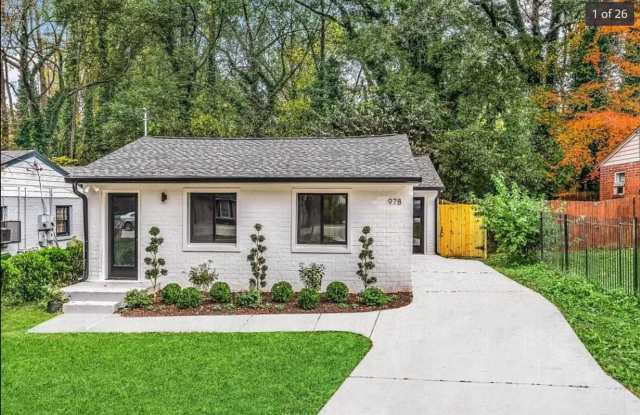 Oakland City Gem!! photos photos