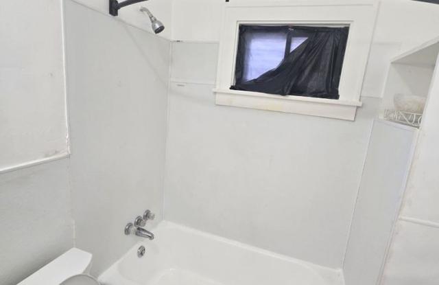 3 Bedroom Single Family | EDEN and CMHA Section 8 Welcomed photos photos