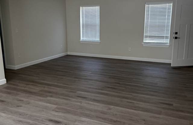 1001 1st St Se Gallery 4