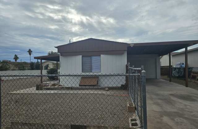 2 Bedroom Mobile Home in Bullhead City photos photos