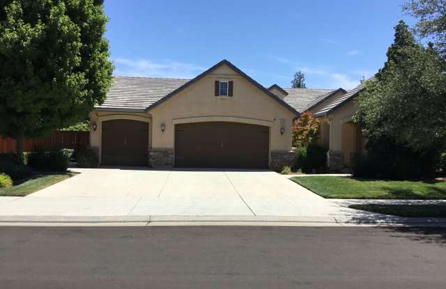Welcome to Harlan Ranch!!! photos photos