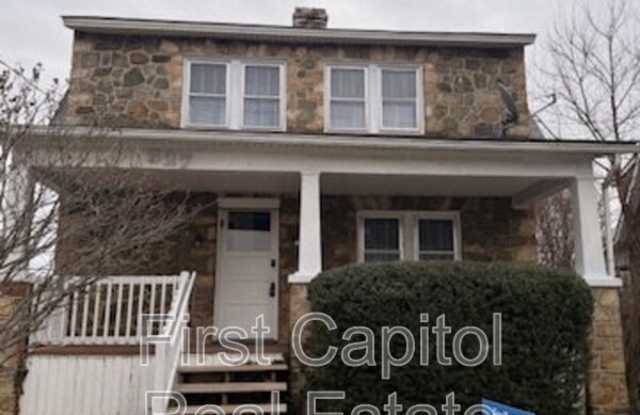 627 Warren Ave. photos photos