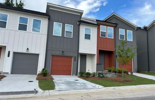 1708 Gunnin Trace NW Gallery 1