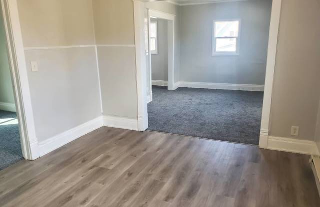 502 5th Street South - 2 Gallery 3