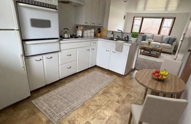 112 Brewer Dr. - 4 photos photos