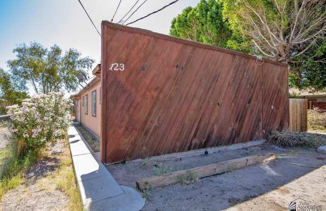 123 S MAGNOLIA AVE photos photos