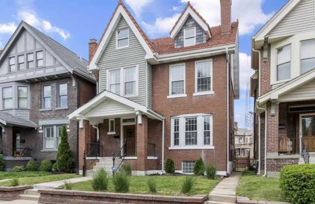 5855 De Giverville Ave photos photos