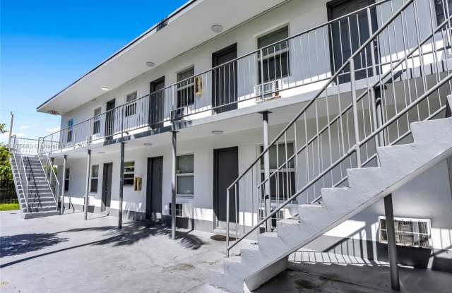 1245 NW 60th St photos photos
