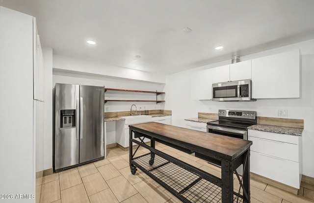 1411 S Marilyn Ann Gallery 3