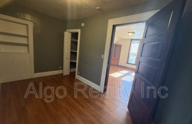 1040 Jessie St - 2 Gallery 2