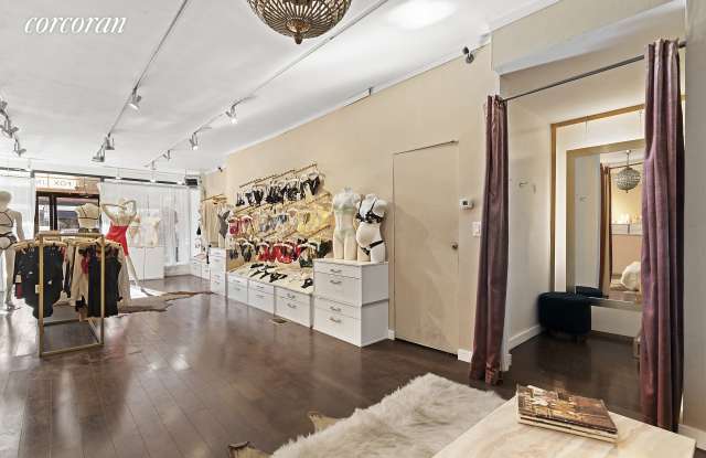 200 Bedford Avenue Gallery 2