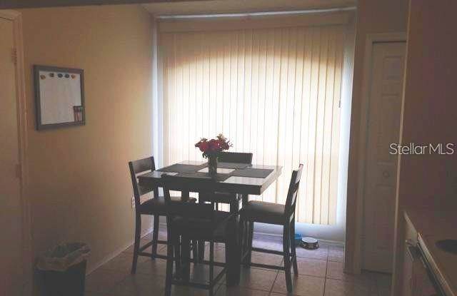 5516 STARLING LOOP Gallery 3