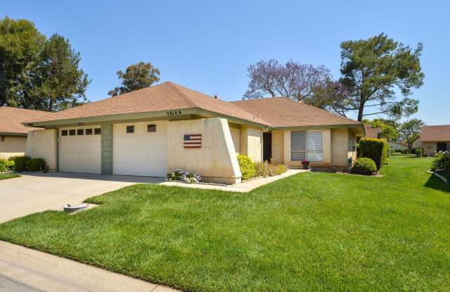 A beautiful Coranado II for Lease photos photos