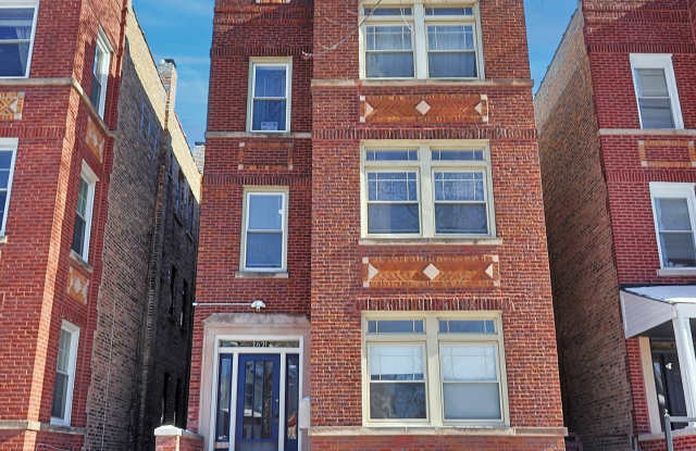 2621 N Hamlin Avenue unit: 1 photos photos