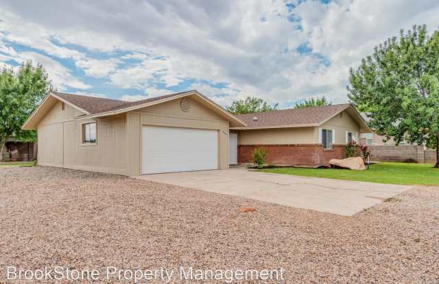 2881 Evergreen Dr Gallery 2