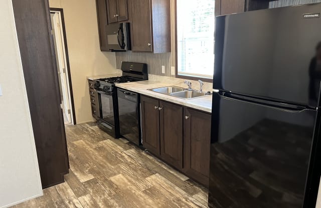 253 Magnolia Pl. - 253 Magnolia Place, Wayne County, MI 48111