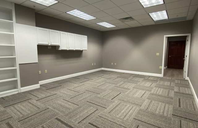 300 Main photos photos 300 Main photos photos