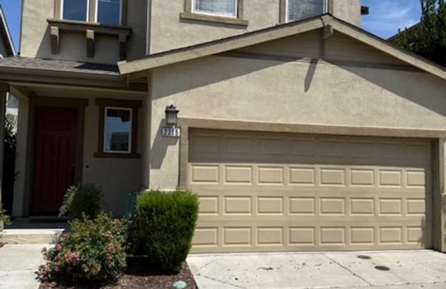 Home located in desirable Entrada Community! photos photos