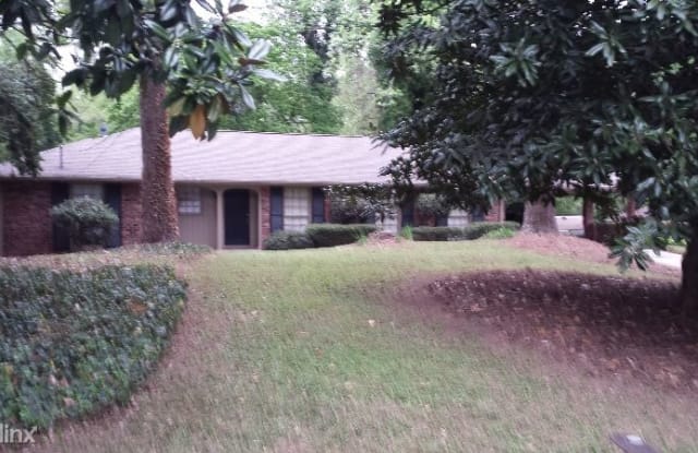 5805 Mountain Creek Rd - 5805 Mountain Creek Rd, Sandy Springs, GA 30328
