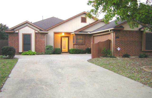 2216 Woodview Drive - 2216 Woodview Drive, Flower Mound, TX 75028