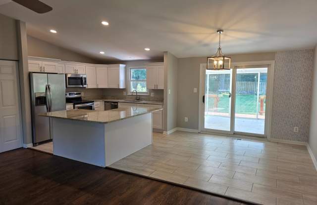 12920 FRAMINGHAM Court Gallery 4