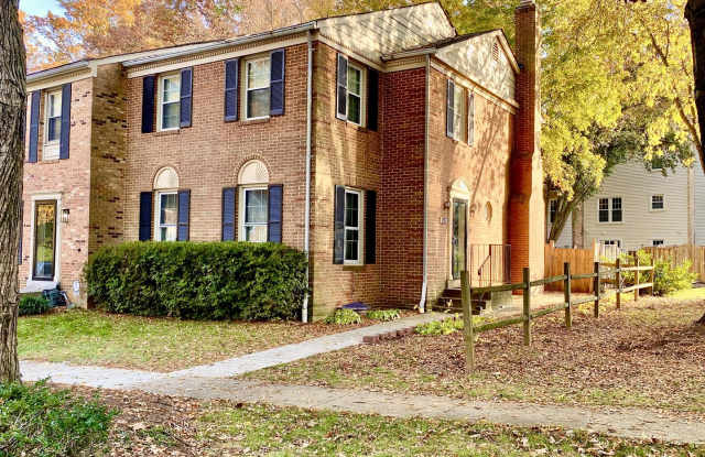 7937 BIRCHTREE COURT - 7937 Birchtree Court, West Springfield, VA 22152