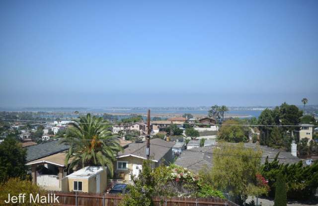 2352 Illion St - 2352 Illion Street, San Diego, CA 92110