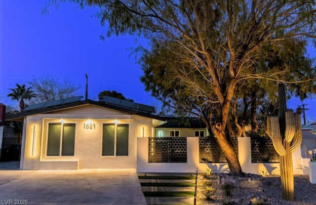 1621 Franklin Avenue photos photos