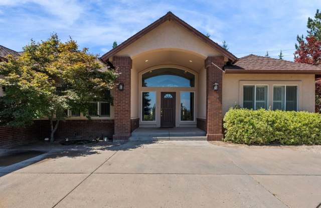 Fieldcreek Gem photos photos