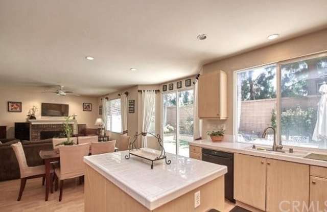 73 Ivywood Gallery 2
